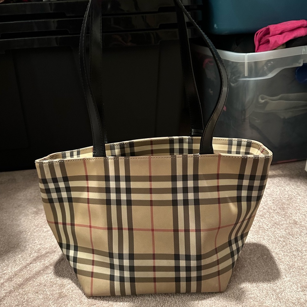 Vintage Burberry shoulder bag with zip closure - Picture 9 of 16